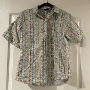 Women’s Aztec Vintage Button Down Size Small